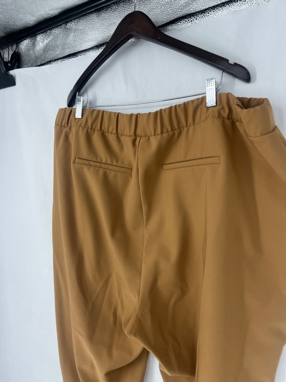 torrid Caramel/Tan Elastic-Waist pants - Picture 6 of 11